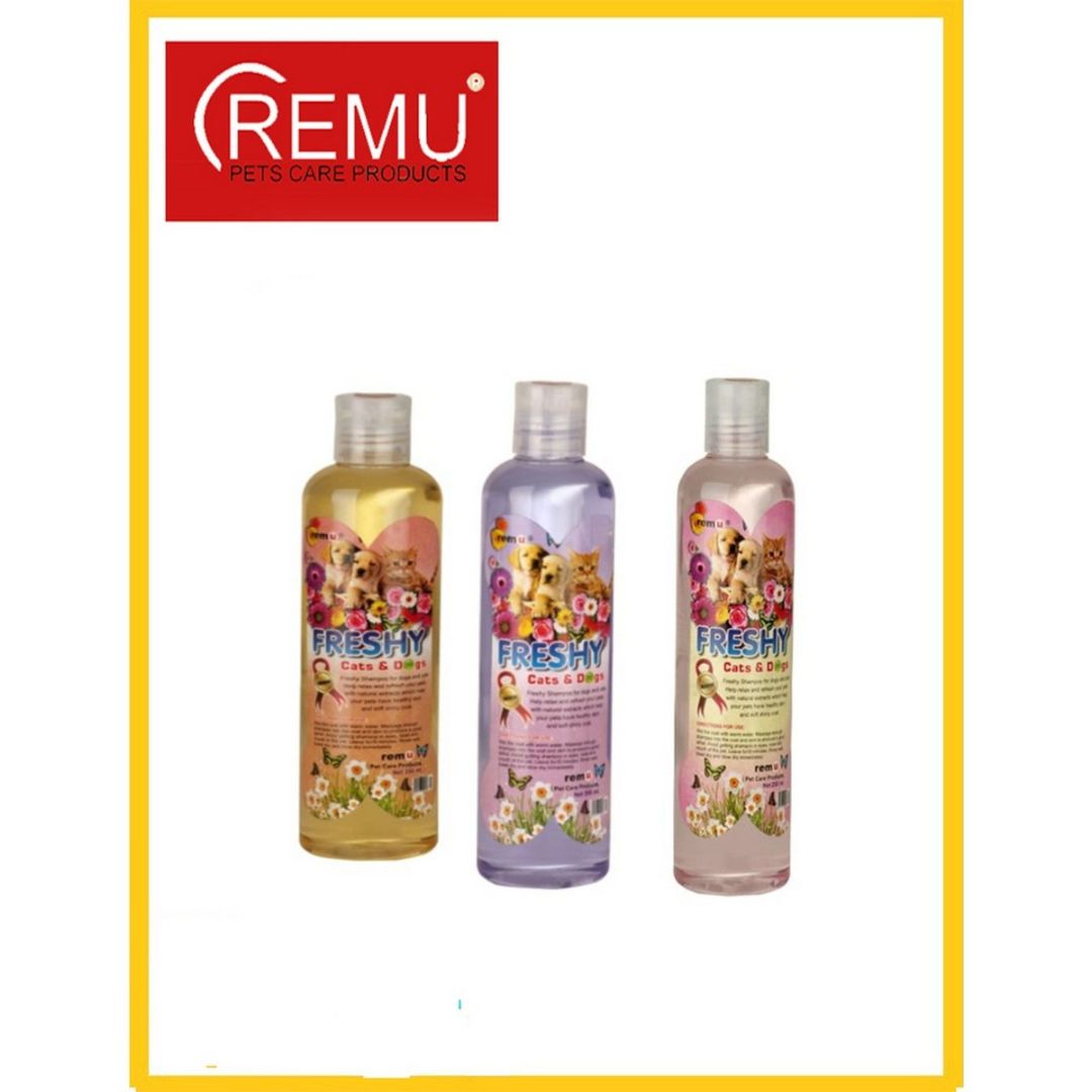 Remu - Freshy Dogs and Cat Shampoo - 320 ML